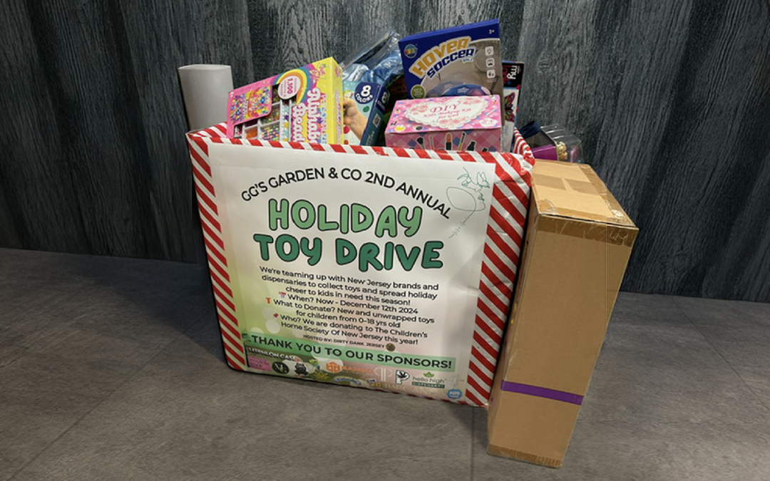 Blue Oak Gives Back This Holiday Season