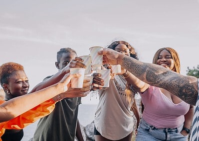 THC Beverages in NJ: How to Choose (and Use) THC Mixers