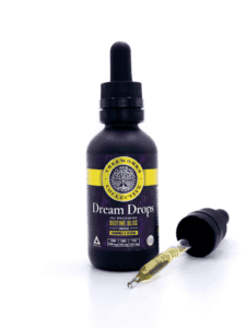 Black tincture bottle of Treework's RSO drops.